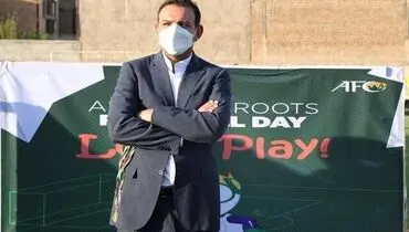 عزیزی خادم: تیم ملی فوتبال متعلق به هیچ دولت و جناحی نیست
