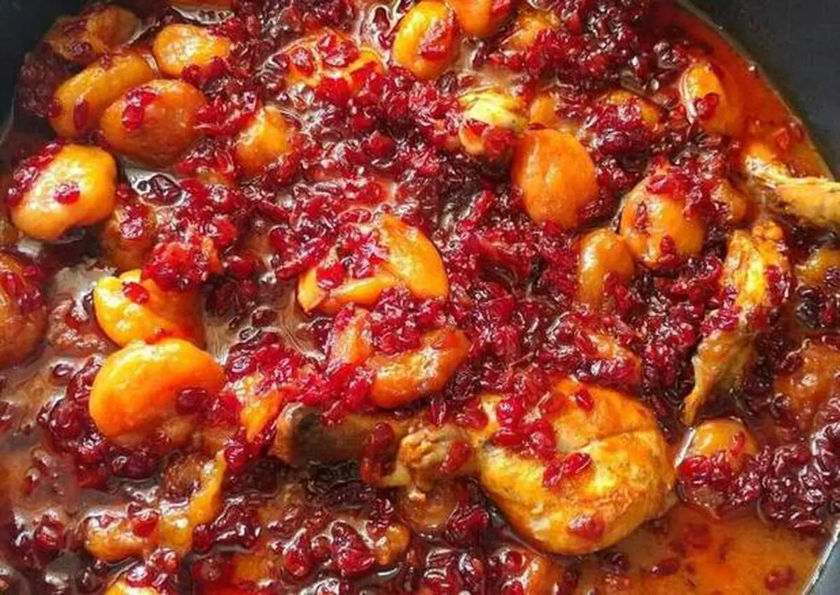 طرز تهیه خورش زرشک آلو اصیل مازندرانی