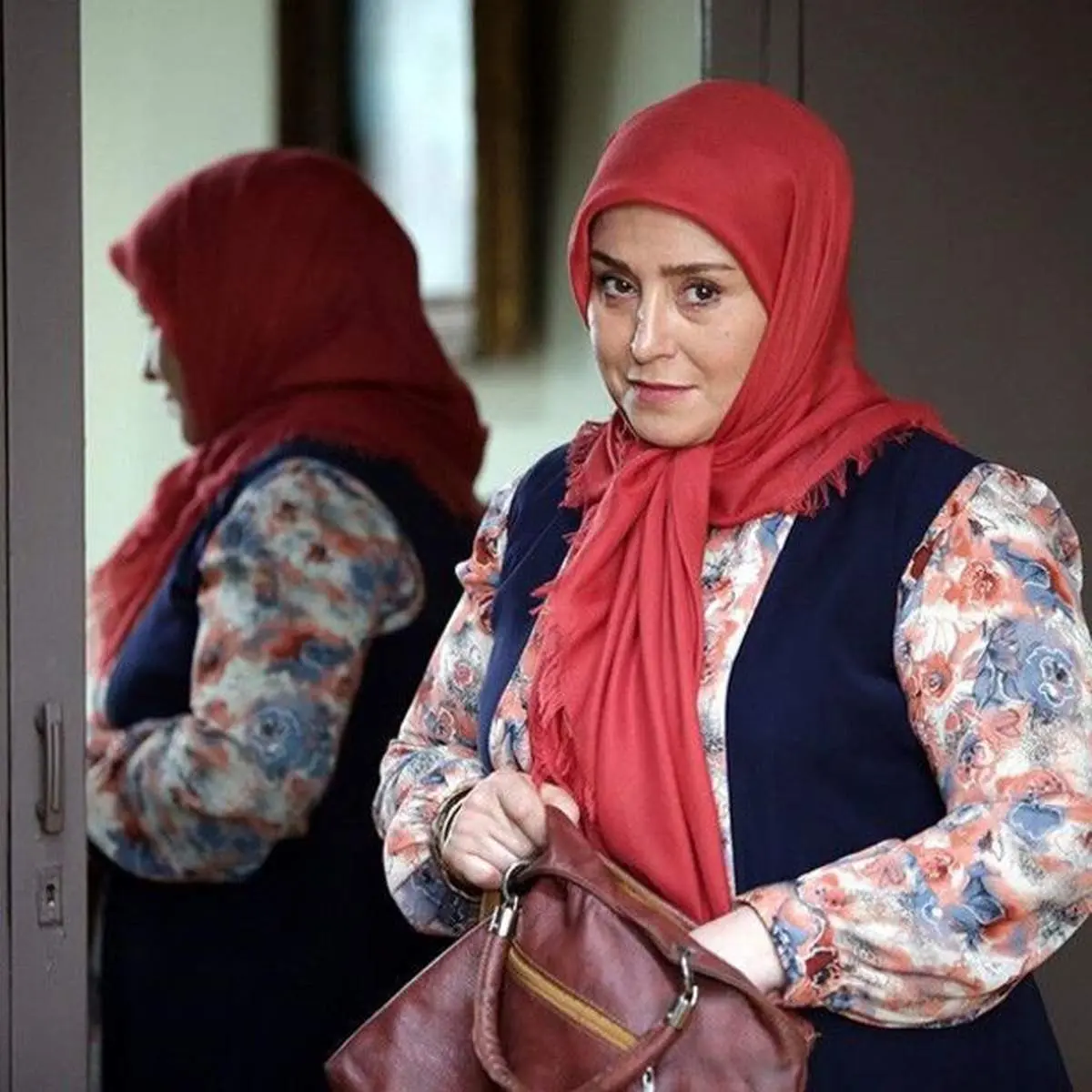 کنایه جالب سریال «زیرخاکی» به احمدی‌نژاد درباره «آوردن نفت سر سفره مردم»+فیلم