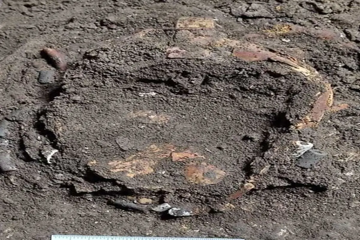 نخستین تصاویر از کشف اسکلت کودک ۱۲ هزار ساله در غار هوتو بهشهر+فیلم