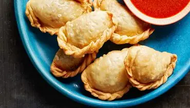 طرز تهیه پیراشکی با خمیر نانوایی