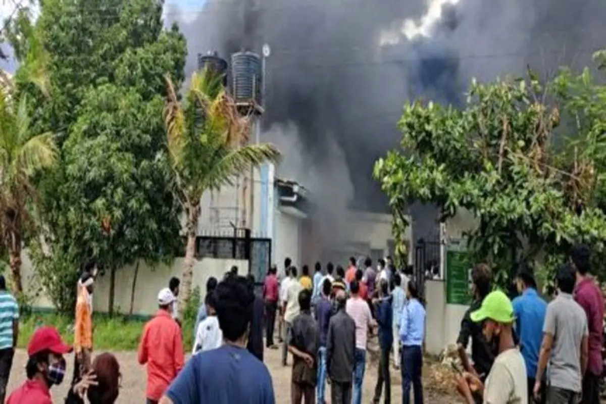 ۱۸ کشته در آتش سوزی کارخانه‌ای در هند + فیلم