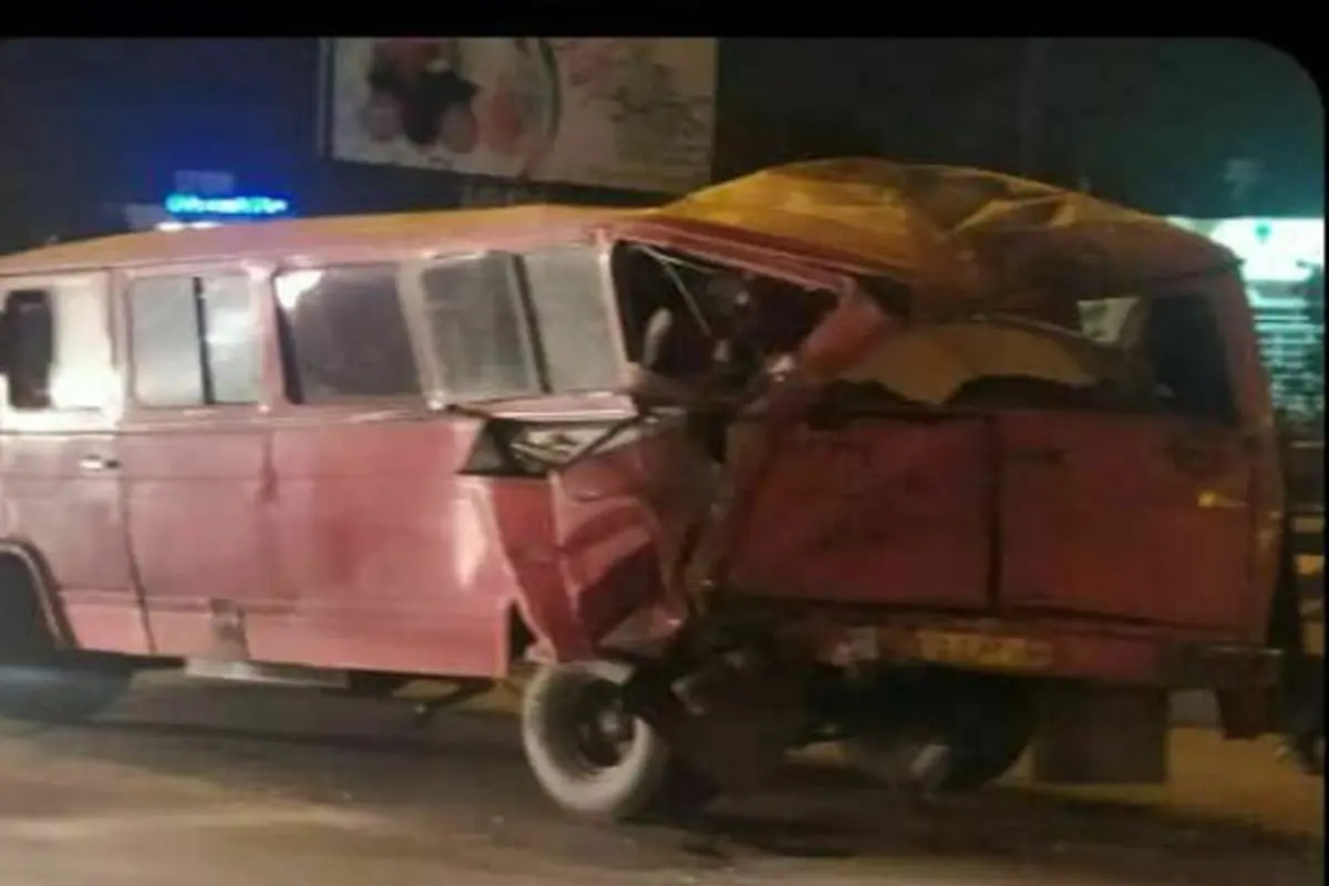 تصادف اتوبوس و مینی‌بوس در مشهد هفت نفر را روانه بیمارستان کرد