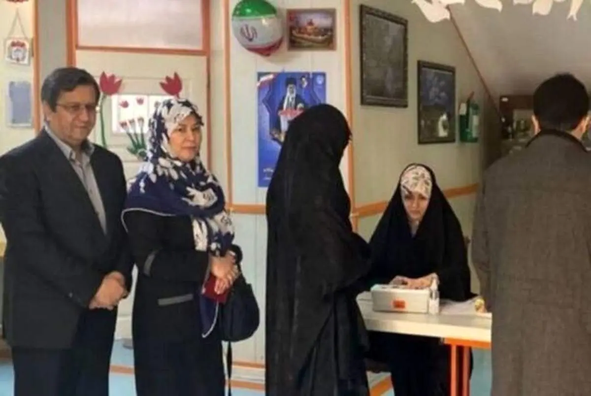 همسر همتی: در کنارش هستم تا دولت بی‌صدایان برپا شود+عکس