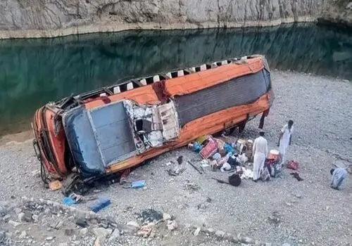 فاجعه در آسمان راجستان: سقوط مرگبار جنگنده هندی در نزدیکی مرز پاکستان!+ ویدیو