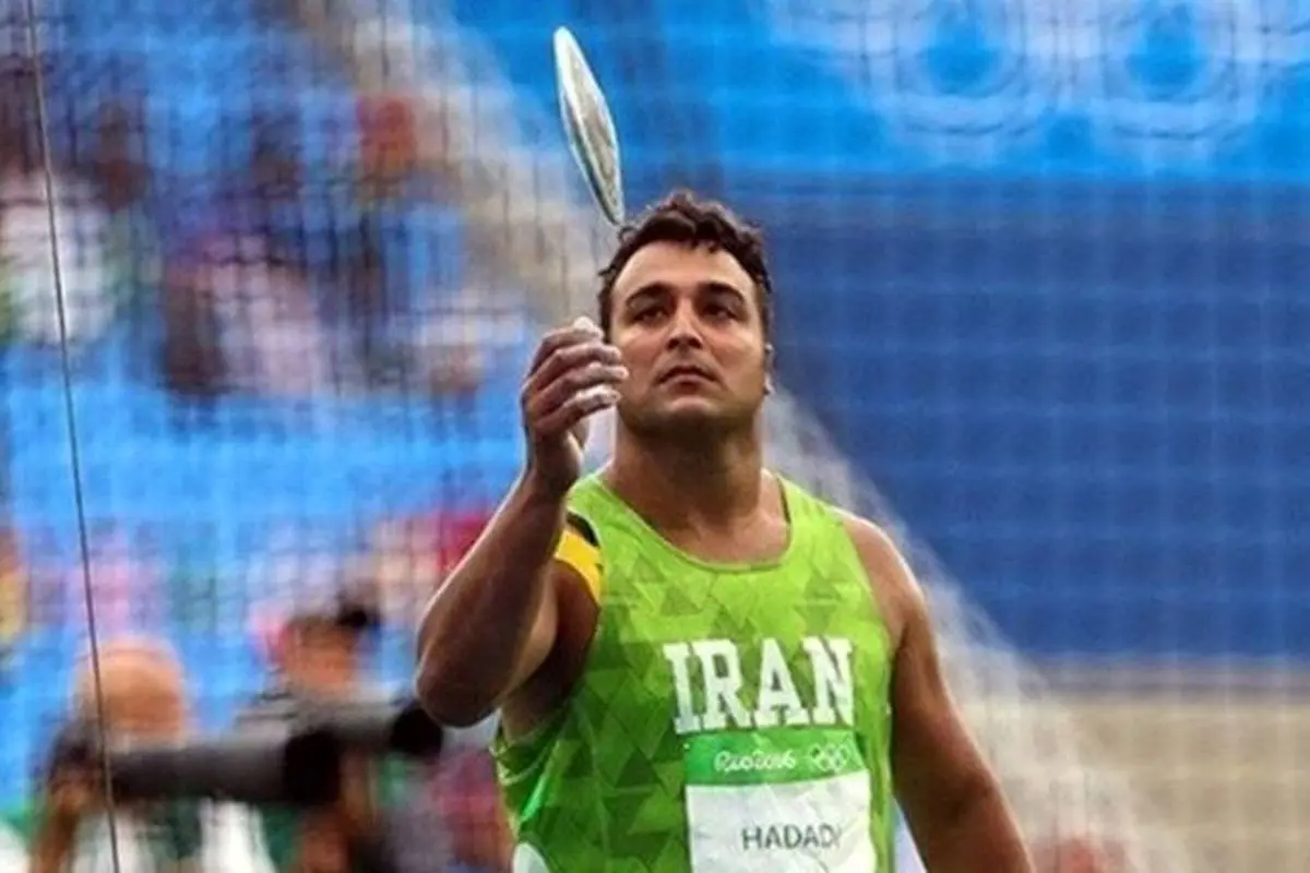 احسان حدادی از آمریکا به ایران بازگشت
