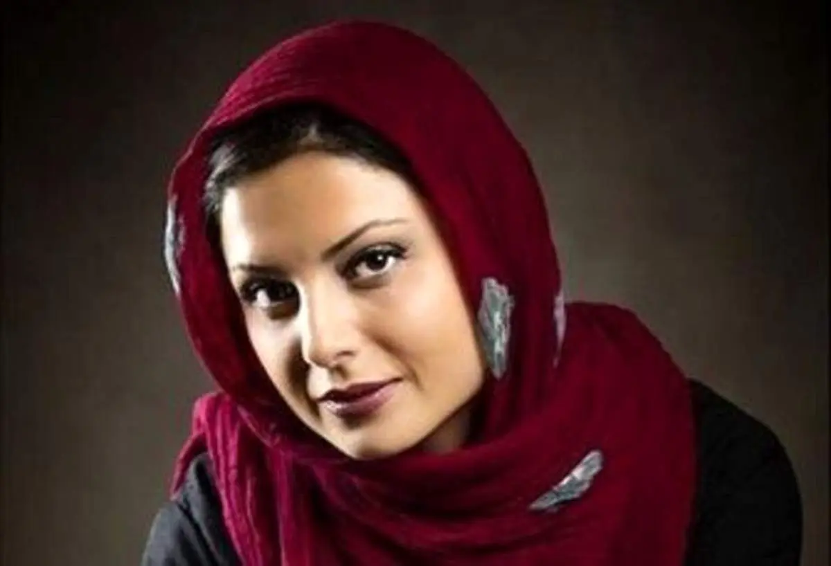 سلفی سولماز غنی در ماشین شخصی اش +عکس