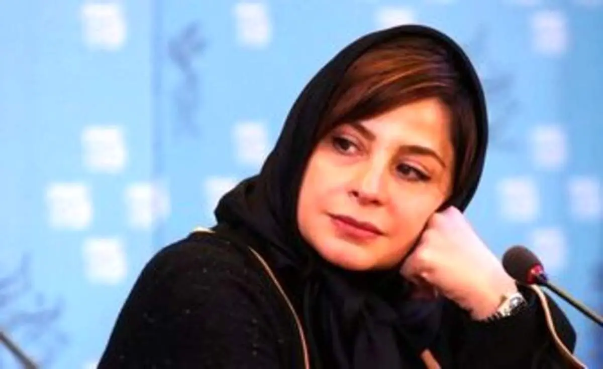 خوشگذرونی‌های سیما تیرانداز سوار بر وانت +عکس