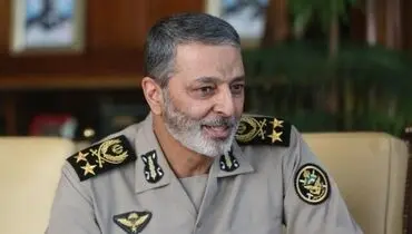 فرمانده کل ارتش: انتخابات فرصت مناسبی برای حل مشکلات کشور و مردم است