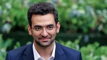 وزیر ارتباطات بی‌خیال استقلال‌ها نمی‌شود/ کنایه جدید آذری جهرمی به استقلال + عکس