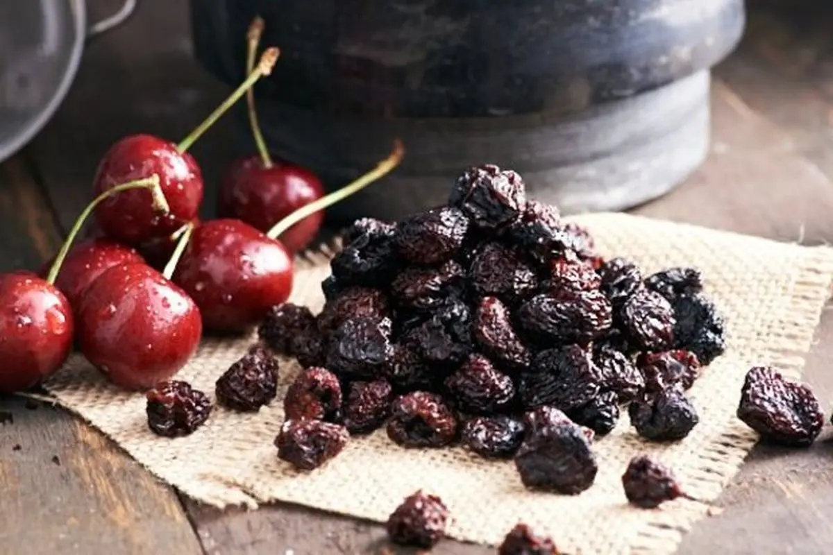 چگونه آلبالو خشکه درست کنیم؟