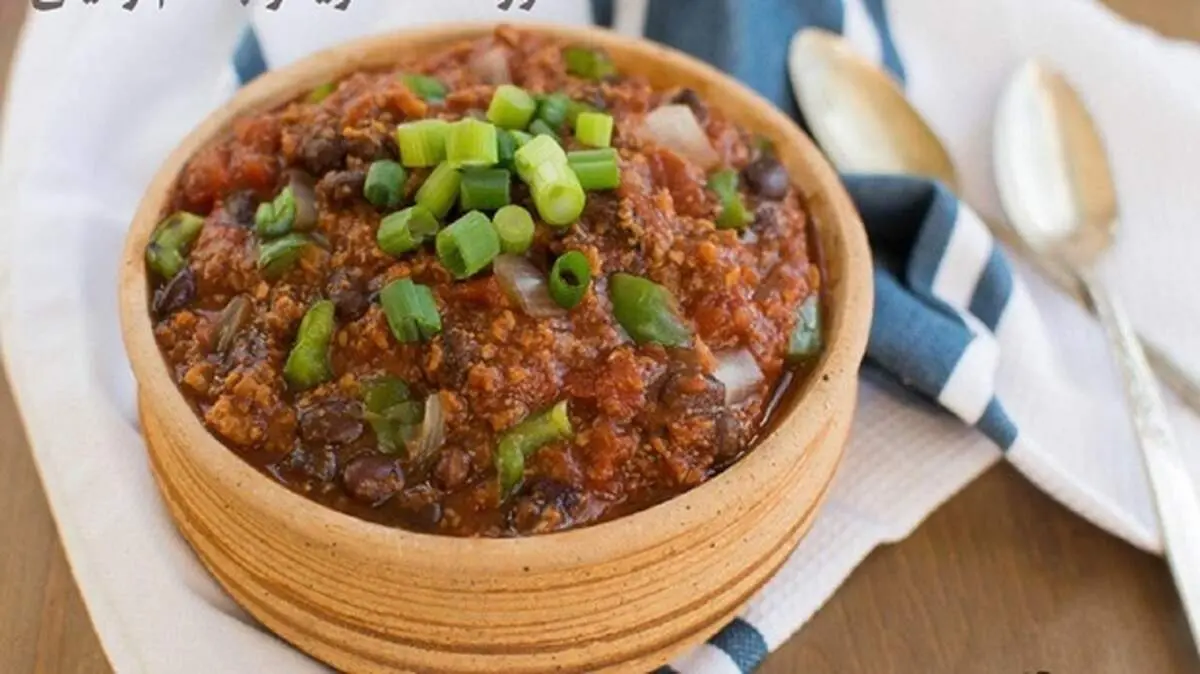 طرز تهیه خورش سویا و بادام زمینی