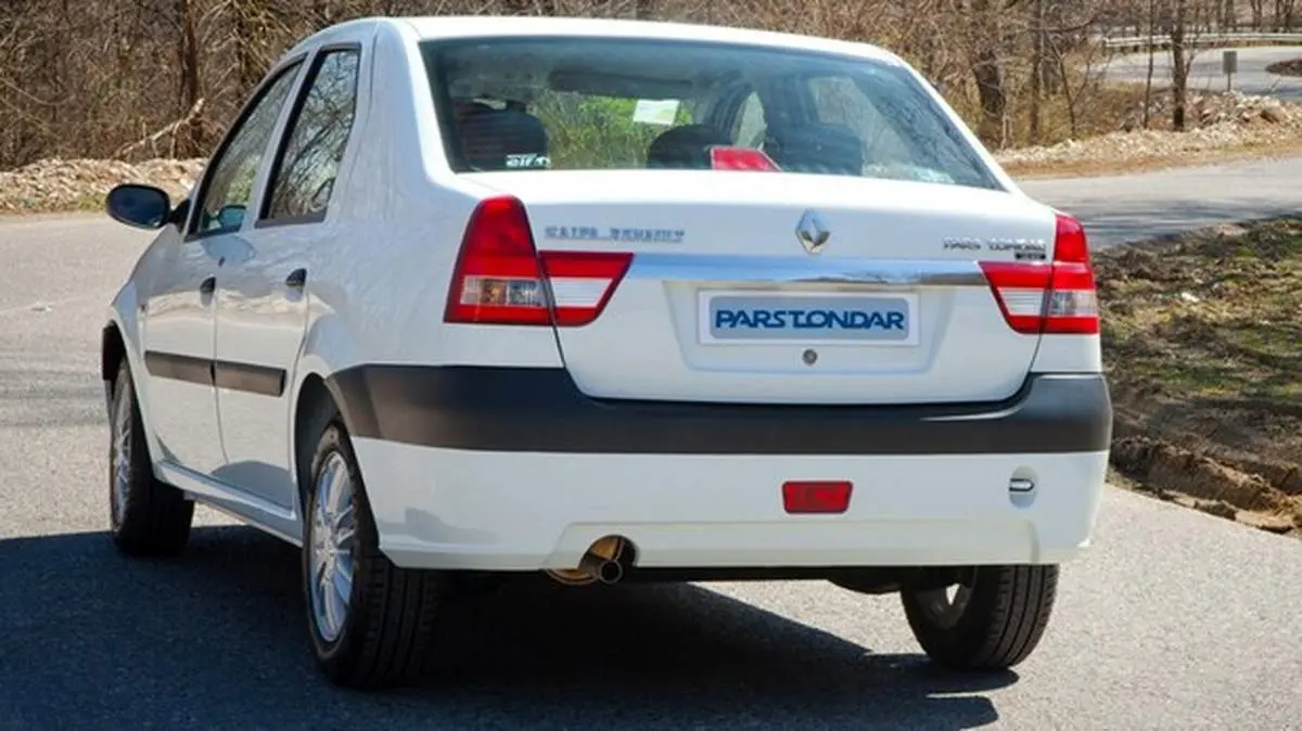 لحظه آتش گرفتن ال ۹۰ وسط اتوبان+فیلم