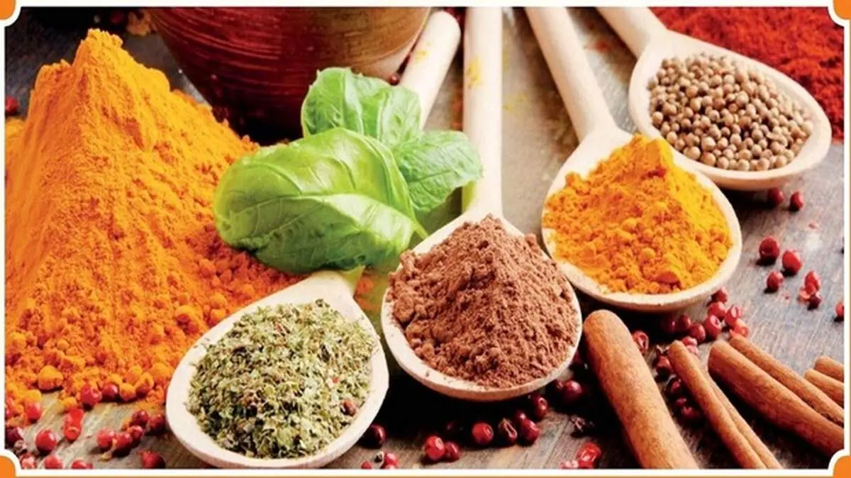 از دنیای خوش عطر و رنگ ادویهها چه میدانید؟