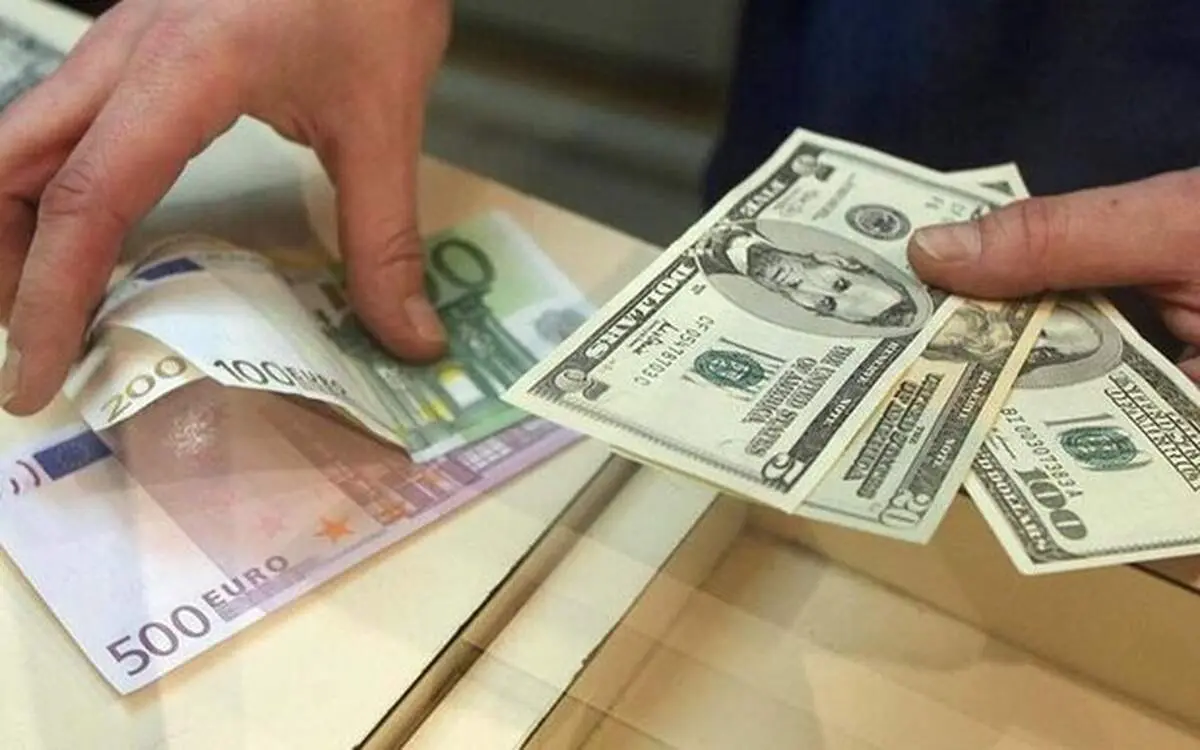 آمار بانک مرکزی از دریافت‌کنندگان ارز دولتی ۴۲۰۰ تومانی و نیما