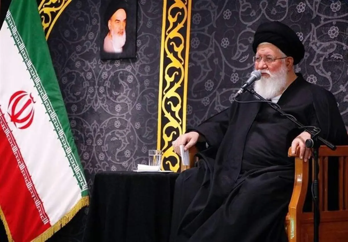 علم الهدی: بی‌بصیرتی در رأی دادن باعث مصادره انقلاب اسلامی می‌شود