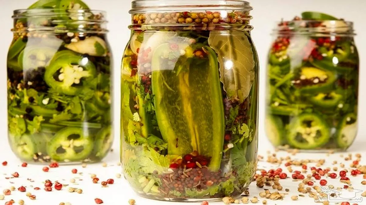 طرز تهیه ترشی گشنیز خوشمزه و خاص
