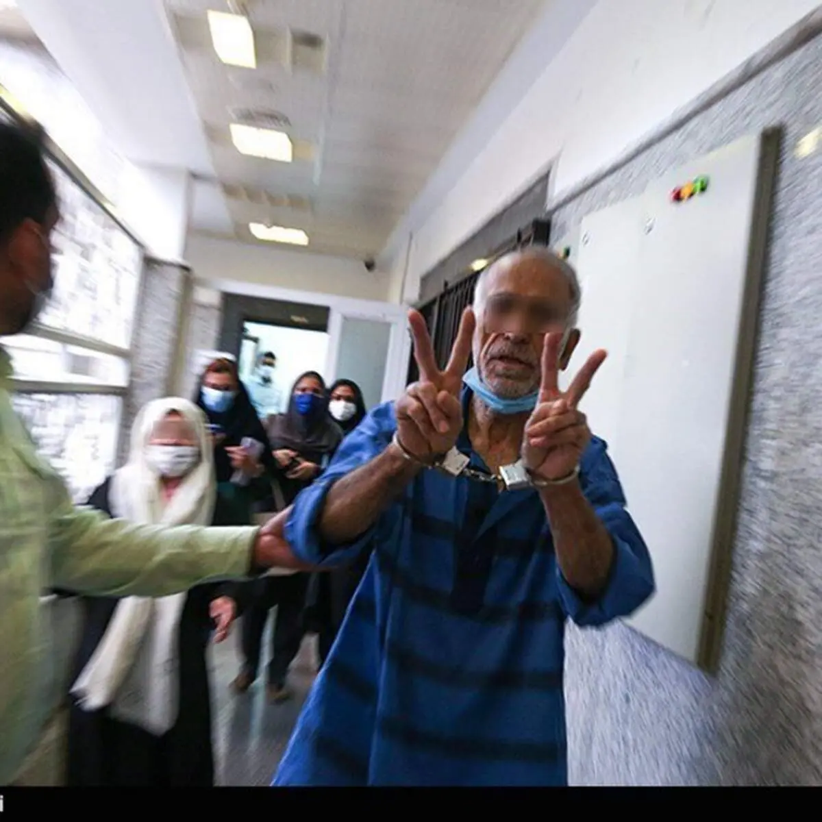 اکبر خرمدین اختلال روانی دارد؛ همسرش کند ذهن است