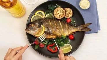 چه کسانی نباید ماهی بخورند؟