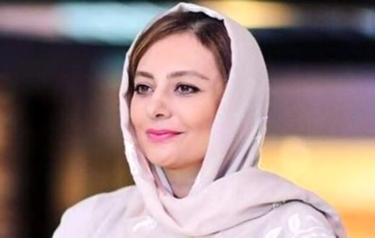 یکتا ناصر در اتاق پر از گلش +عکس