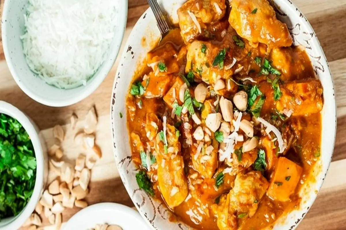 طرز تهیه خورش مرغ کاری، غذای هندی خوشمزه