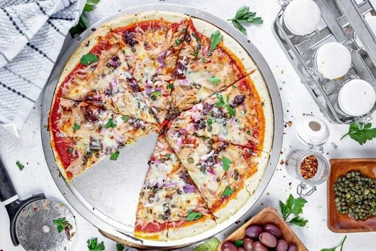 طرز تهیه پیتزا ماهی تن، غذای مفید آلمانی