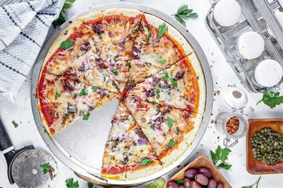 طرز تهیه پیتزا ماهی تن، غذای مفید آلمانی