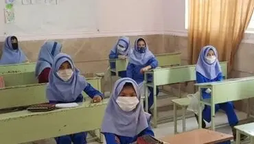 دانش‌آموزان ایرانی واکسن انستیتو پاستور می‌زنند