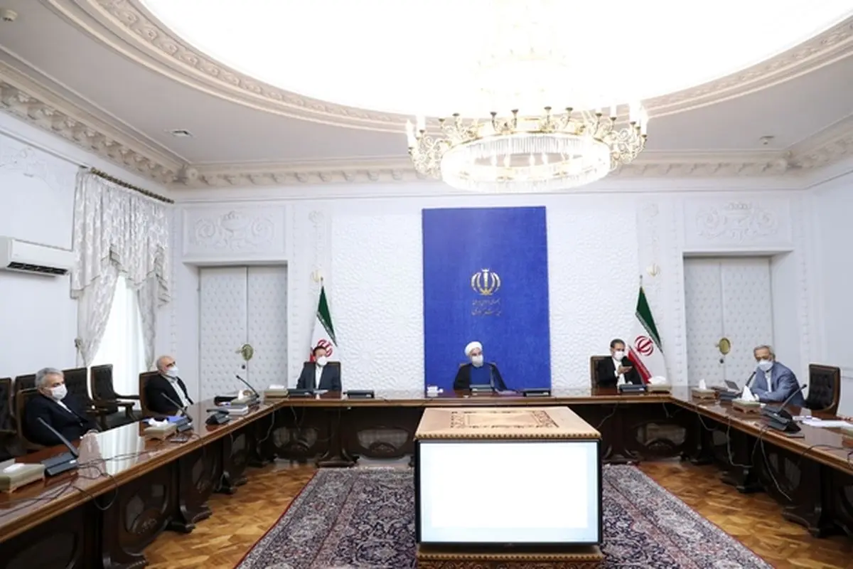 دستور روحانی به ستاد اقتصادی دولت برای همکاری با رئیسی/ گزارش وزیر نفت از فروش نفت در دوران جنگ اقتصادی