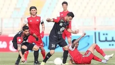 ترکیب تیم‌های فوتبال پرسپولیس و تراکتور اعلام شد