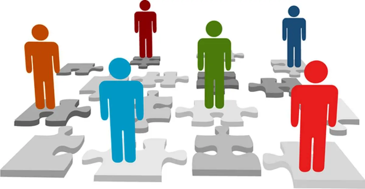 خروج بیش از ۲ میلیون نفر از بازار کار / بخش خدمات رکورد زد