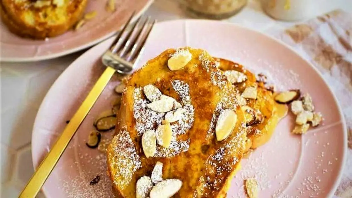 طرز تهیه تست بادام و عسل تنوری