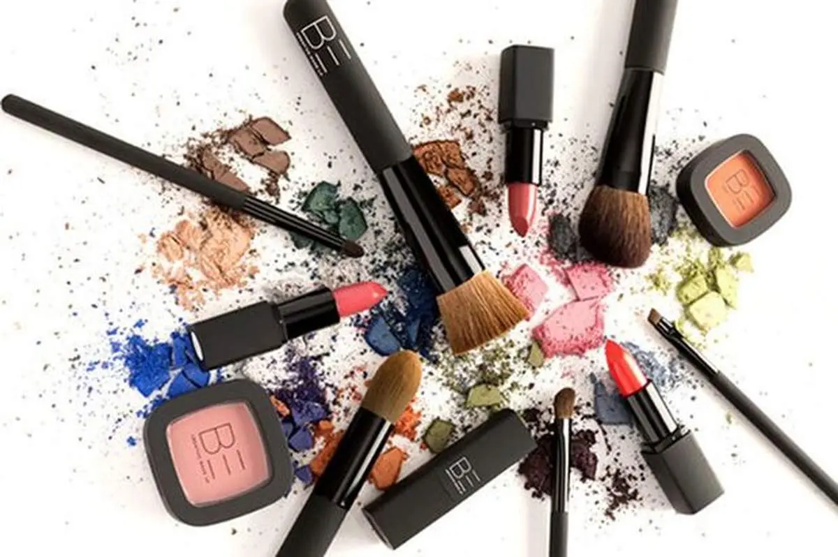 لوازم آرایش چگونه جان مصرف‌کنندگان را می‌گیرد؟