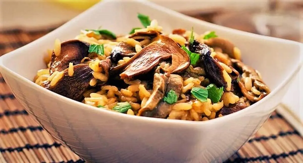 طرز تهیه قارچ پلو، غذای مفید و متفاوت