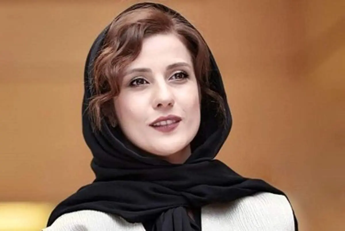 تیپ سارا بهرامی در کاخ سعد آباد + عکس