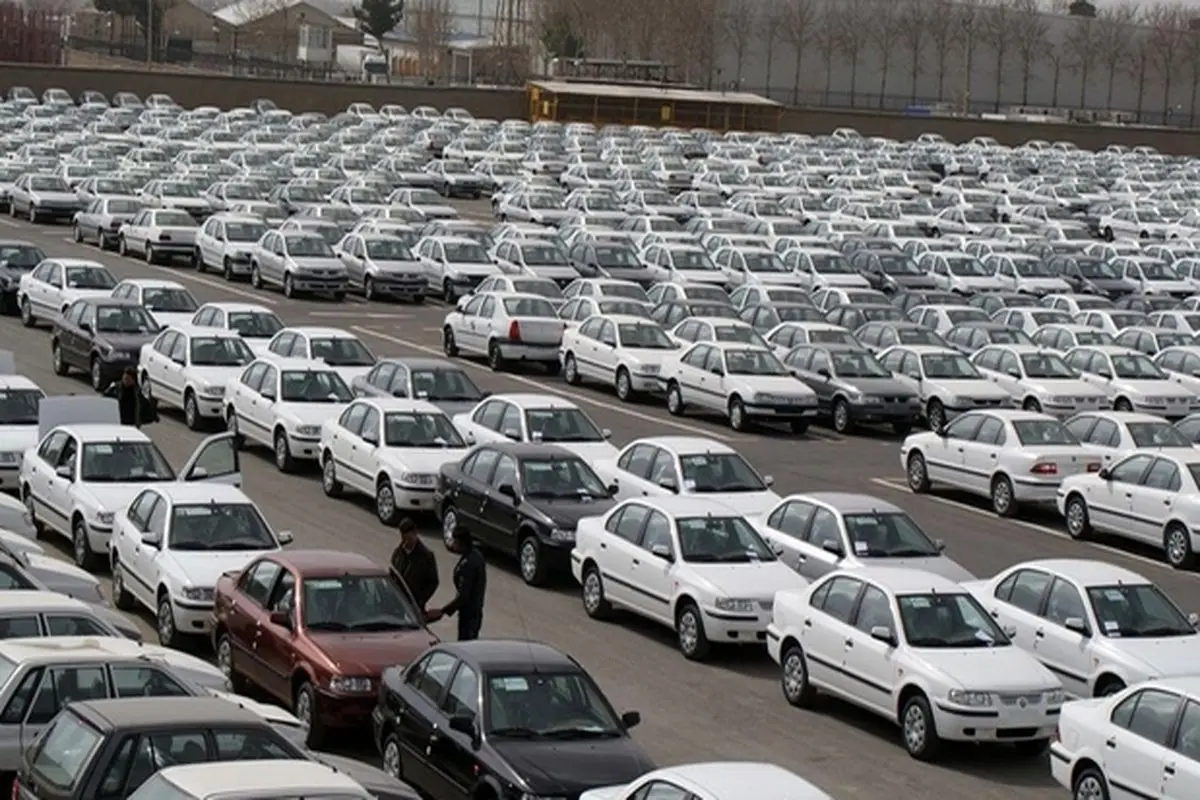 آخرین قیمت خودروها در بازار/ تیپ ۵ به ٢۶۶ میلیون تومان رسید+جدول