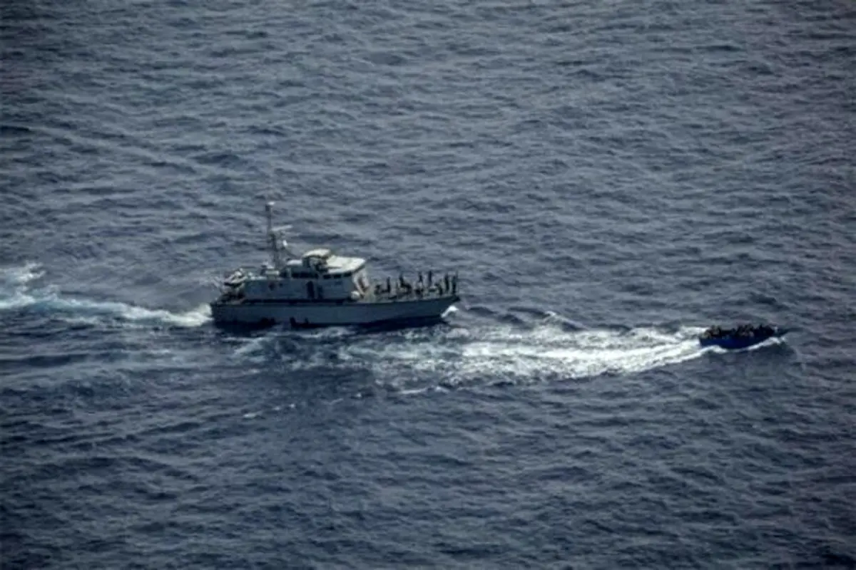 شلیک مرگبار گارد ساحلی لیبی به قایق پناهجویان + فیلم
