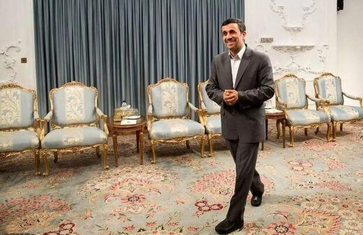 زمزمه کنارگذاشتن محمود احمدی‌نژاد از مجمع تشخیص؟