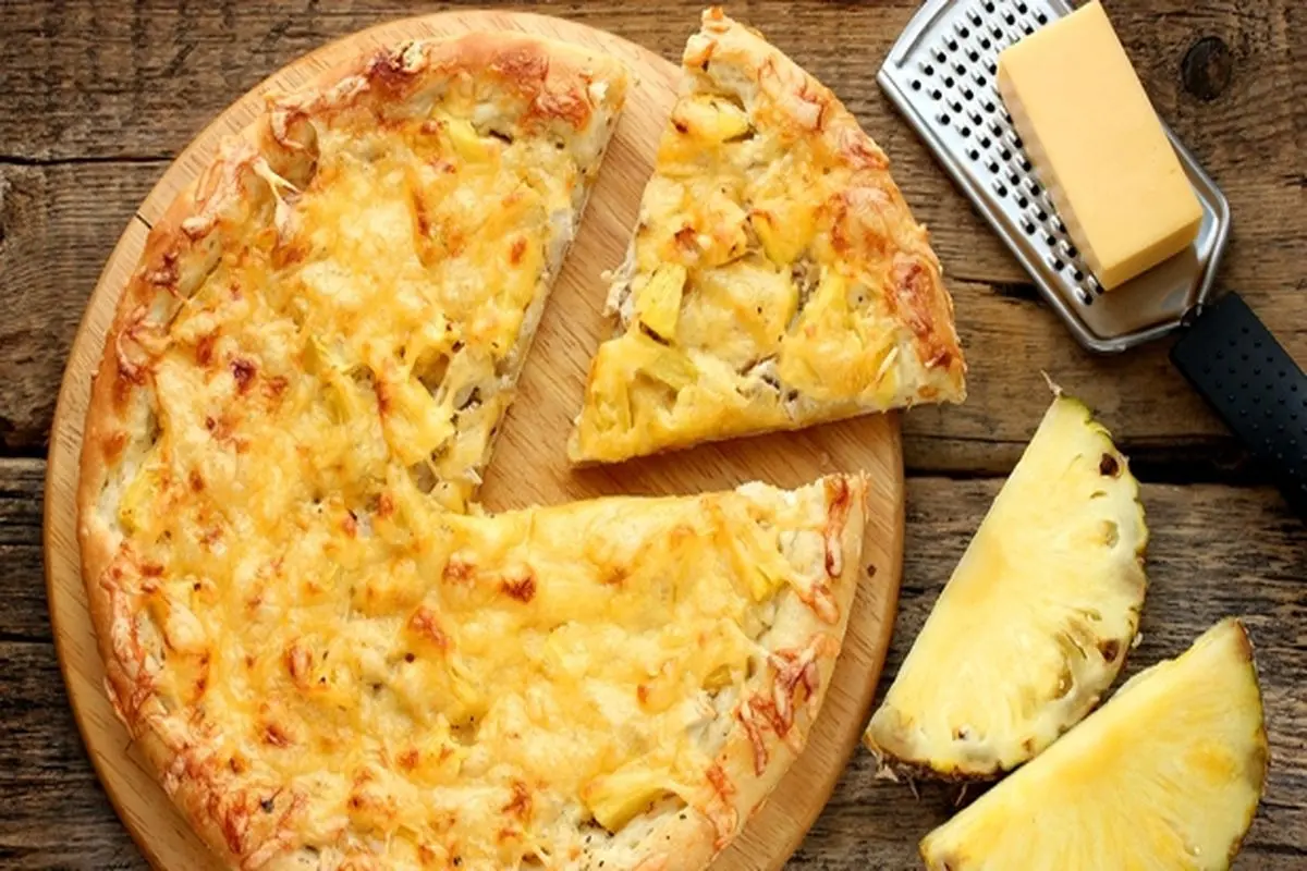 طرز تهیه پیتزا آناناس با طعمی متفاوت و خوشمزه