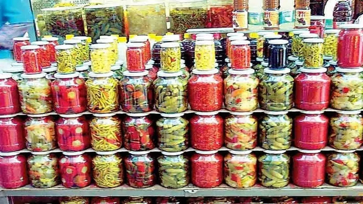 مصرف ترشی باعث چاقی می شود؟