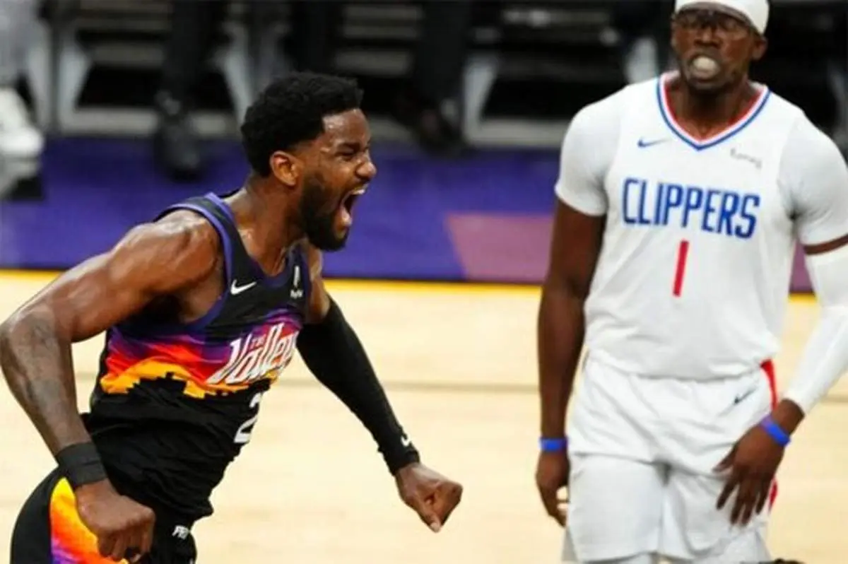 برد عجیب در فینال کنفرانس غرب NBA طی ۹ دهم ثانیه!+فیلم