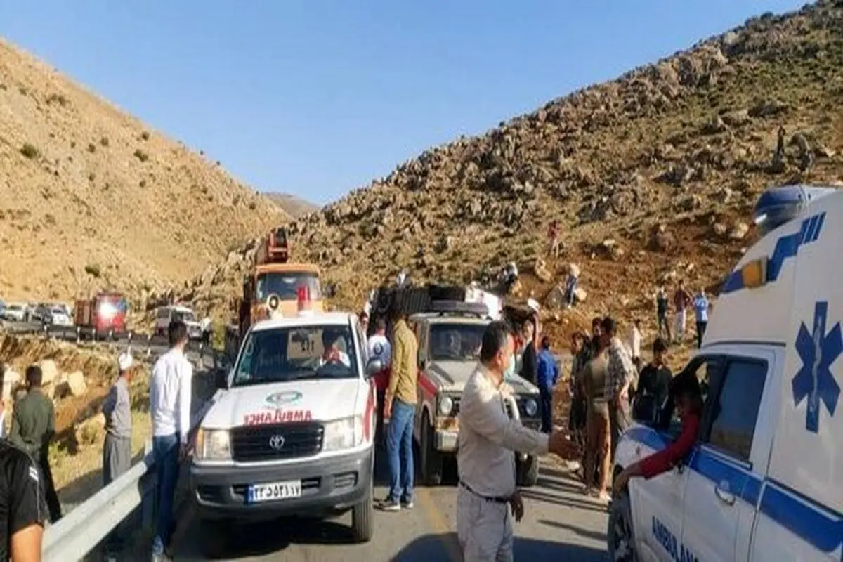 سازمان راهداری تأیید کرد: مقصر بودن راننده در حادثه واژگونی اتوبوس خبرنگاران