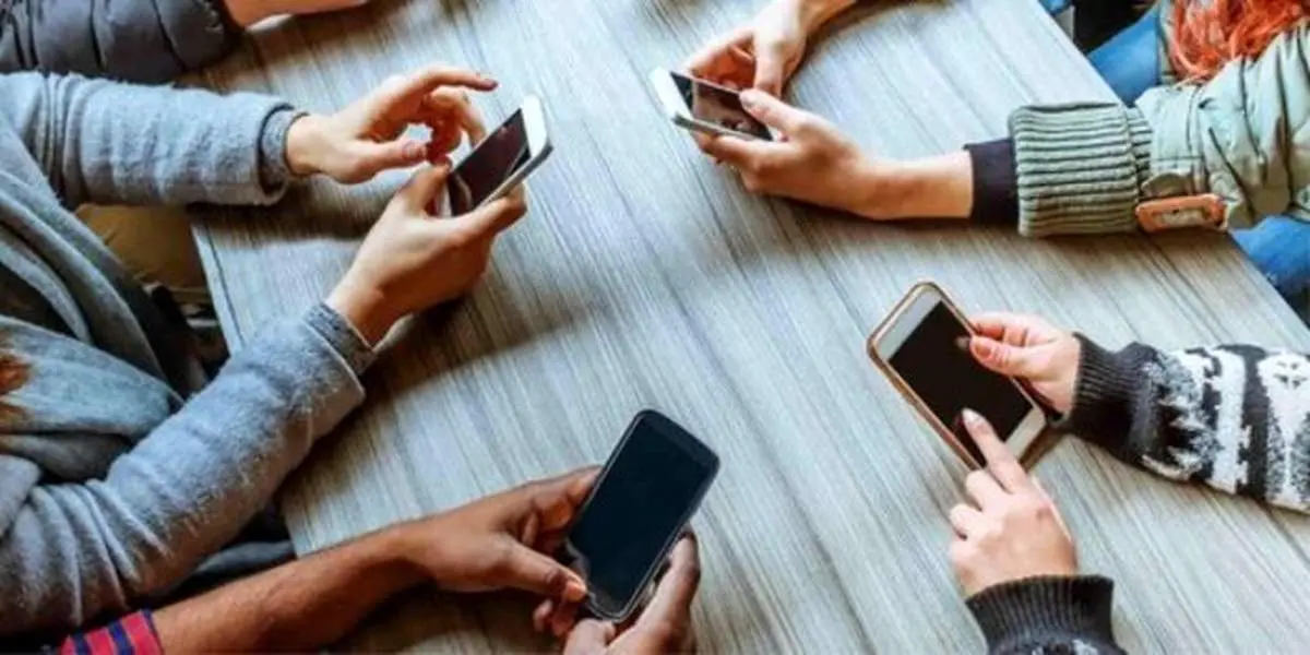 قیمت جدیدترین گوشیهای موجود در بازار را ببینید+عکس