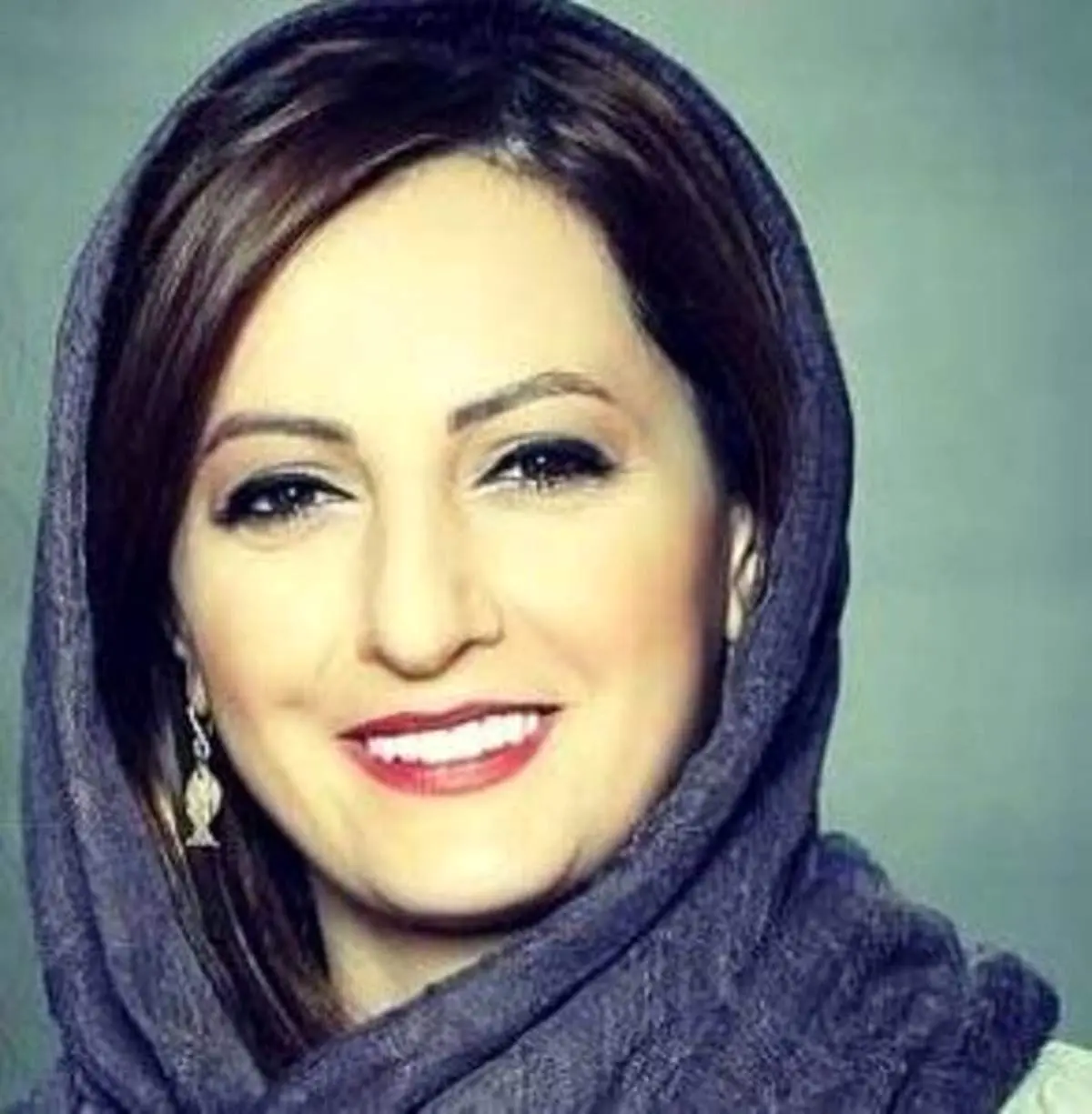 شقایق دهقان در گالری طلا فرشی +عکس