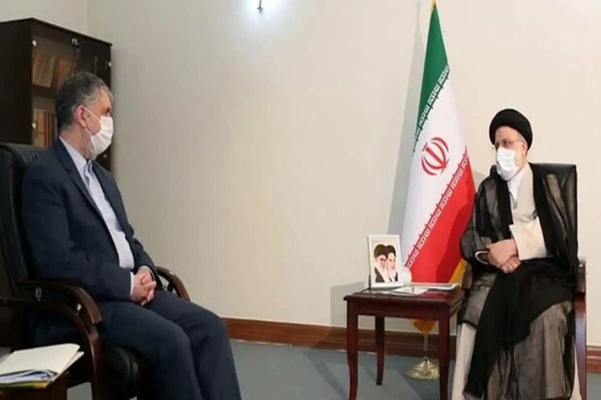دیدار وزیر فرهنگ و ارشاد اسلامی با رئیس جمهور منتخب/ رئیسی: نخبگان حوزوی و دانشگاهی در حوزه فرهنگ فعالیت جریانساز داشته باشند