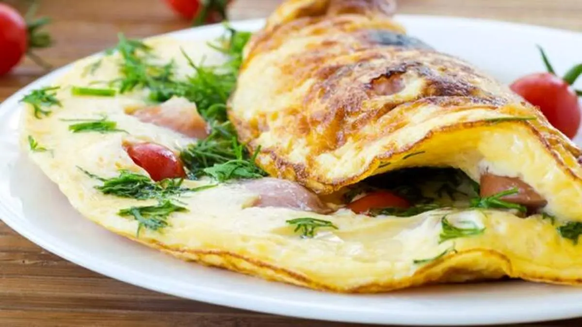 طرز تهیه املت پنیر، صبحانه خوشمزه و خاص