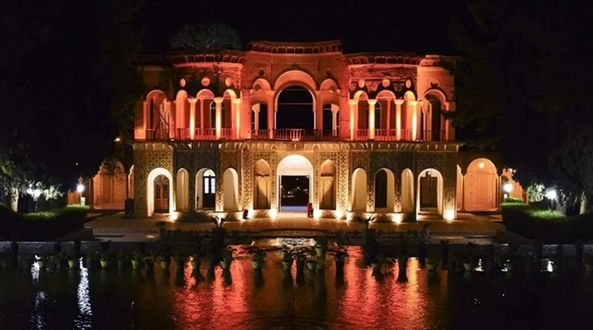 باغ چشم نواز شاهزاده ماهان