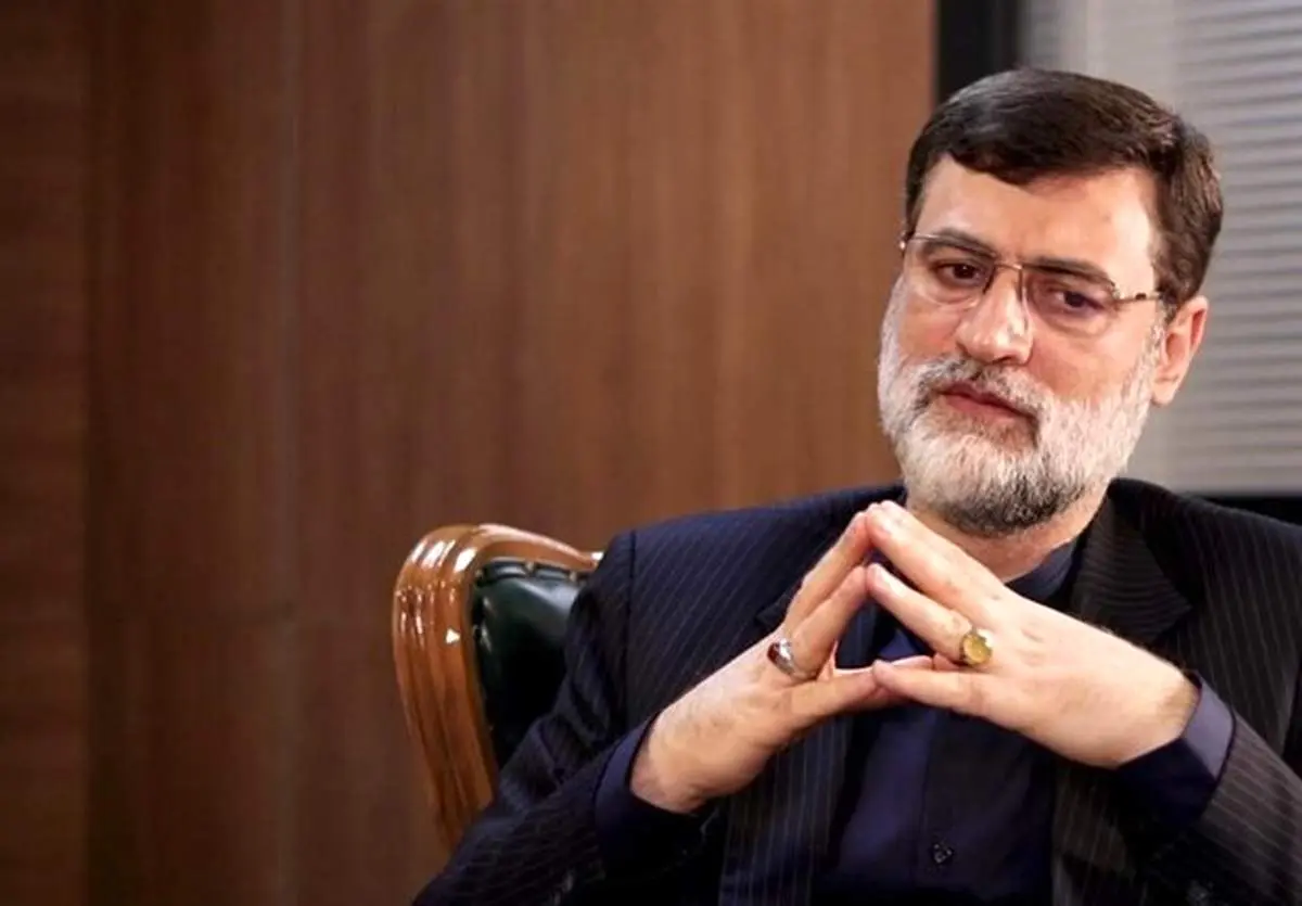 قاضی‌زاده هاشمی: خجالت‌آور است که مردم برای واکسن به ارمنستان و ترکیه بروند