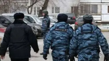 اقدام به سرقت از بانک و گروگانگیری با یک کیسه پلاستیک! + فیلم