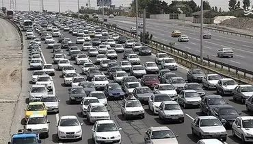 ترافیک سنگین در آزادراه‌های کرج-قزوین و کرج-تهران / افزایش تردد خودرو در کندوان‌